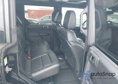 2025 Ford Bronco Badlands z USA, uszkodzony, nr VIN 1FMEE9BP3SLA45307